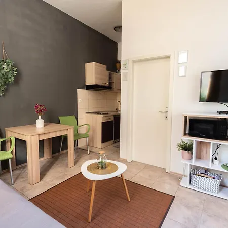 Apartment Kata